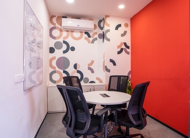 6000 m² Shared office  in Ahmedabad, Shyamal Cross Road Near (380015) - 5 | MatchOffice.com