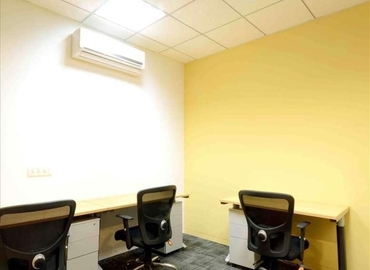 50 m² Serviced office in Mumbai Central, 3rd Floor (400012) - 5 | MatchOffice.com
