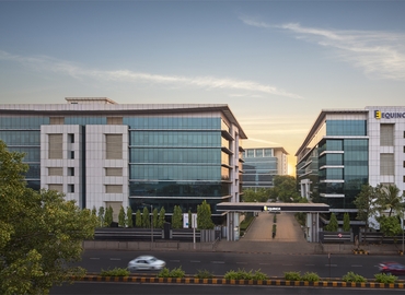 581 m² Business space in Mumbai Central, Equinox Business Park (400070) - 1 | MatchOffice.com