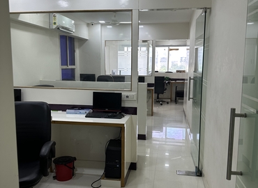 100 m² Serviced office in Ahmedabad, Bodak Dev Road A1 (380054) - 4 | MatchOffice