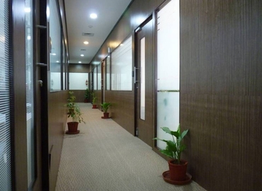 30 m² Conference room in Vadodara, 1st Floor (390007) - 5 | MatchOffice.com