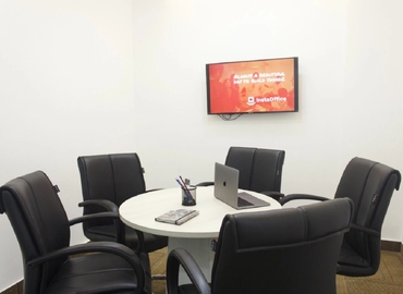 180 m² Conference center in New Delhi, Mez & 1st Floor (110020) - 4 | MatchOffice.com