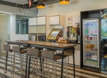 40 m² Shared workspace  in Kolkata, 4th Floor (700017) - 4 | MatchOffice