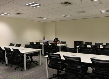 5000 m² Business park in New Delhi, 3rd Floor (110077) - 2 | MatchOffice.com
