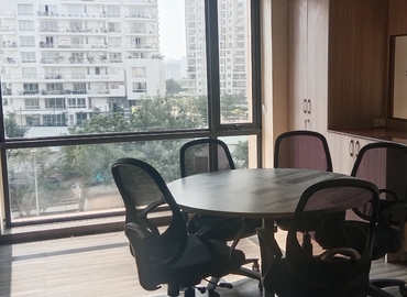 112 m² Shared office  in Gurgaon, Pioneer Urban Square (122011) - 5 | MatchOffice.com