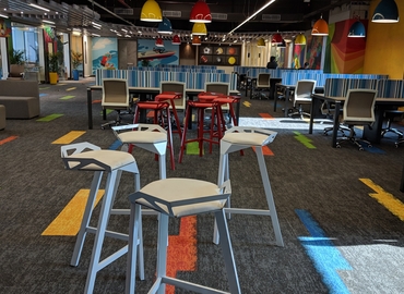 2800 m² Coworking space  in Noida, 9th Floor (201309) - 3 | MatchOffice.com