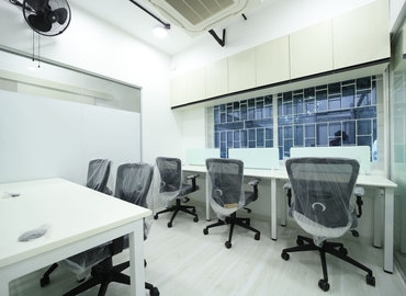 18 m² Conference center in Chennai, Wheat Croft Rd (600034) - 1 | MatchOffice.com