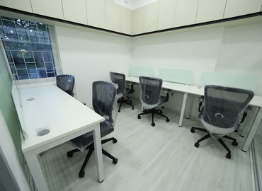 18 m² Conference room in Chennai, Wheat Croft Rd (600034) - 2 | MatchOffice.com