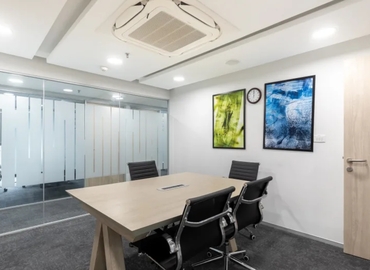 2 m² Shared workspace  in Ahmedabad, Privilon Tower-A (380059) - 10 | MatchOffice
