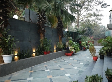 1115 m² Coworking space  in New Delhi, B-1 Extension (110044) - 13 | MatchOffice