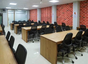 100 m² Coworking  in Bhopal, Market No 10 (462016) - 2 | MatchOffice