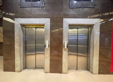 Office New Link Rd 400104 Mumbai Central