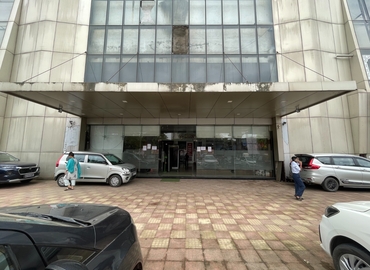 Office New Link Rd 400104 Mumbai Central