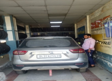 Office Pandav Nagar 110092 East Delhi