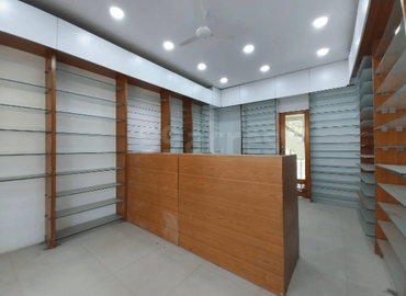 30 m² Shop for rent in Noida, J97C+MJC (201301) - 6 | MatchOffice.com