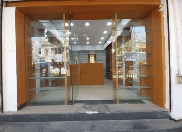 30 m² Store for rent in Noida, J97C+MJC (201301) - 1 | MatchOffice.com