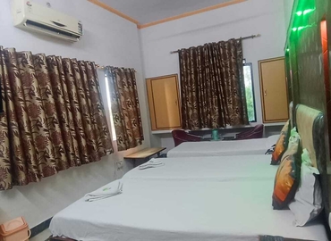  Conference space in Agra, Taj East Gate Rd (282001) - 12 | MatchOffice.com