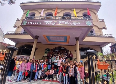  Conference room in Agra, Taj East Gate Rd (282001) - 15 | MatchOffice