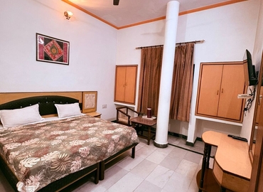  Conference space in Agra, Taj East Gate Rd (282001) - 22 | MatchOffice