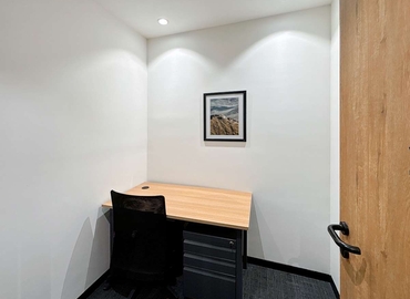 Virtual address in Noida, Sovereign  Corporate Tower (201304) - 6 | MatchOffice.com