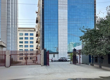Virtual office in Noida, Regus Tower (201305) - 10 | MatchOffice.com