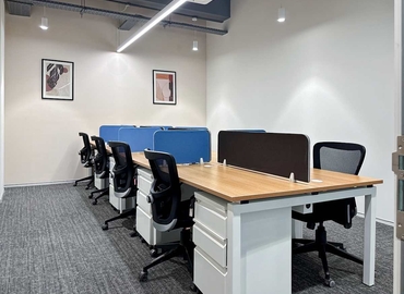 10 m² Shared workspace  in Noida, Regus Tower (201305) - 7 | MatchOffice