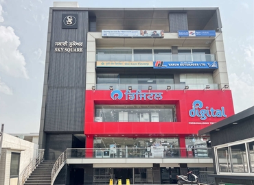 10 m² Business center in Ludhiana, Sky square  (141008) - 0 | MatchOffice
