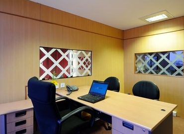 100 m² Business center place for rent in Hyderabad, DBS House (500003) - 2 | MatchOffice
