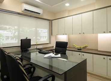 100 m² Business center property available to rent in Mumbai Central, Raheja Chambers (400021) - 1 | MatchOffice.com