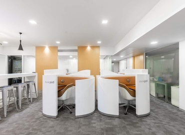10 m² Shared workspace  in Indore, Yeshwant Niwas Road (452003) - 4 | MatchOffice.com