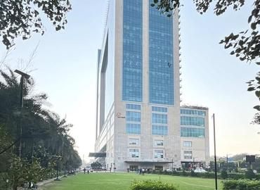 10 m² Co-working  in Noida, World Trade Tower (201306) - 0 | MatchOffice.com