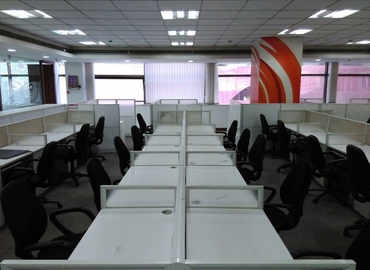 16000 m² Business space in Mumbai Central, Solaris D (400072) - 1 | MatchOffice.com