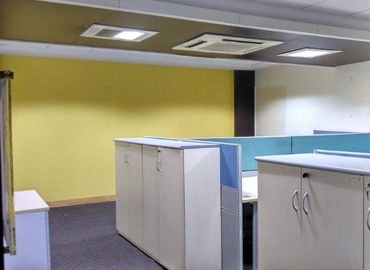 8000 m² Business space building for rent in Mumbai Central, LBS Road (400086) - 1 | MatchOffice.com