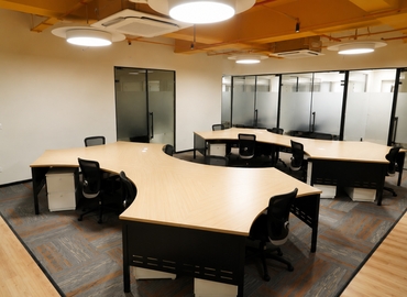 Coworking 4HCC+35W 382424 Ahmedabad