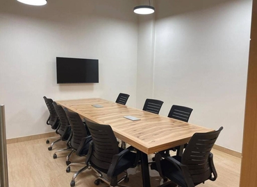 603 m² Shared office  in New Delhi, Chauhan Vithi Road E-14 (110024) - 3 | MatchOffice.com
