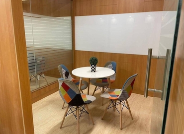 603 m² Shared office  in New Delhi, Chauhan Vithi Road E-14 (110024) - 2 | MatchOffice