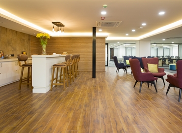 65000 m² Business center place for rent in Bangalore Central, Primrose Road 19 (560025) - 4 | MatchOffice