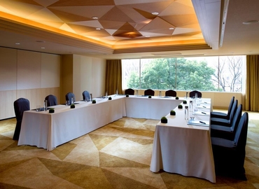 932 m² Conference hall in Tokyo Shinjuku, 6-6-2 Nishi-Shinjuku (160-0023) - 2 | MatchOffice.com