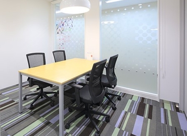 100 m² Shared office  in Osaka, 4F (567-0829) - 2 | MatchOffice.com