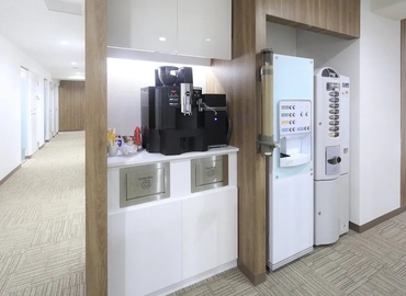 136 m² Conference space in Tokyo, 1-20-3 Nishi-Shinjuku (160-0023) - 11 | MatchOffice