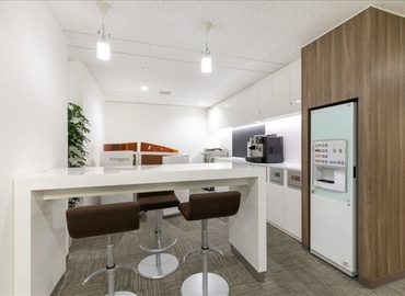 55 m² Convention center in Yokohama, 6F & 9F Sotetsu KS Building (220-0004) - 8 | MatchOffice.com