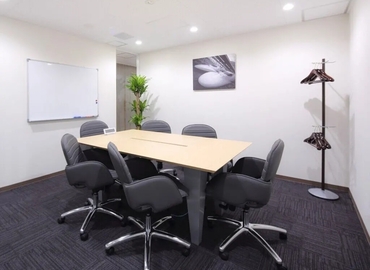 119 m² Coworking space  in Osaka, 1-8-24 Nishimiyahara Yodogawa-ku (532-0004) - 2 | MatchOffice