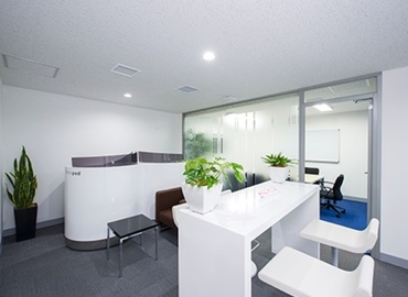 65 m² Business space in Chiba, 14-13 Fujimi 1-Chome (260-0015) - 4 | MatchOffice
