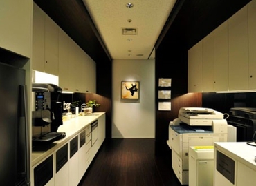 65 m² Shared office  in Yokohama, 2-19-12 Takashima (220-0011) - 8 | MatchOffice.com