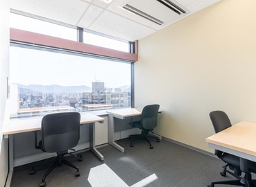 10 m² Shared workspace  in Hiroshima, 3-1 Kanayamacho (730-0022) - 3 | MatchOffice.com