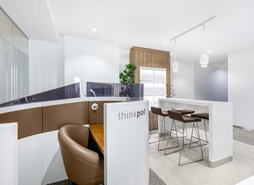 10 m² Coworking space  in Yokohama, 4-57 Onoecho (231-0015) - 4 | MatchOffice.com