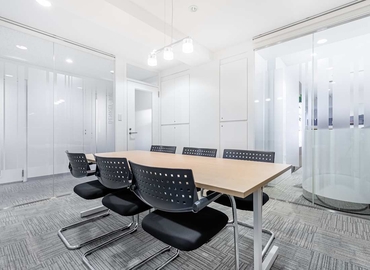 10 m² Business space in Yokohama, 4-57 Onoecho (231-0015) - 2 | MatchOffice.com