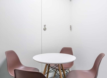 10 m² Shared office  in Sapporo, 2-32 Kita 2 jo Nishi (060-0002) - 2 | MatchOffice.com