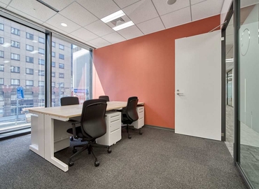 10 m² Coworking  in Hiroshima, 13-15 Noboricho (730-0016) - 3 | MatchOffice