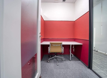 10 m² Shared workspace  in Matsuyama, 4-3-7 Chifunemachi (790-0011) - 10 | MatchOffice.com